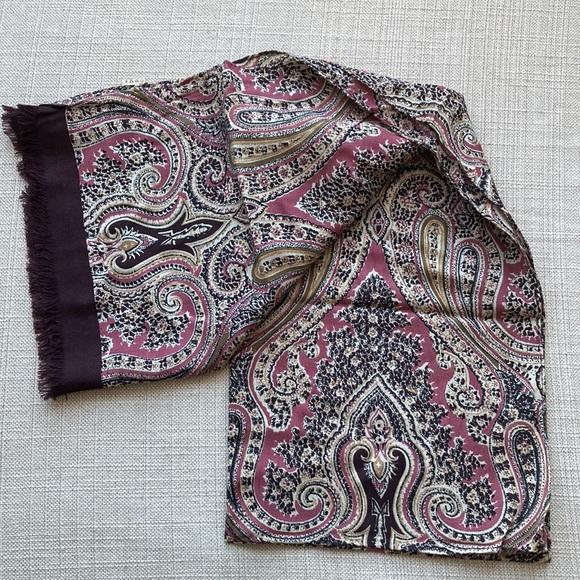 Vakko, Wool 💯 %, rectangular shawl, paisley scarf, maroon, burgundy - Picture 4 of 4